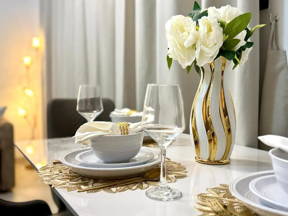 Brand New-Fully Furnished Elegant 1Br In Jvc Apartment Dubai