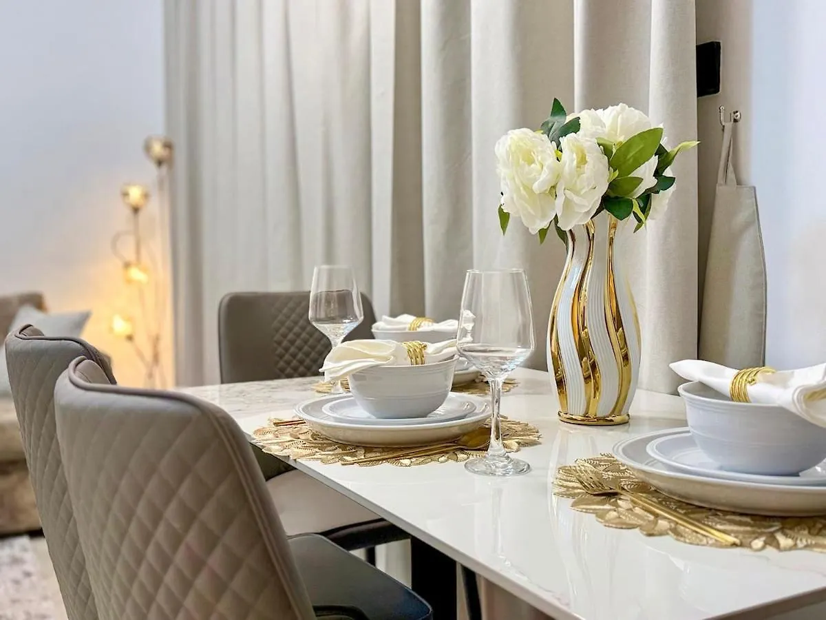 Brand New-Fully Furnished Elegant 1Br In Jvc Apartment Dubai