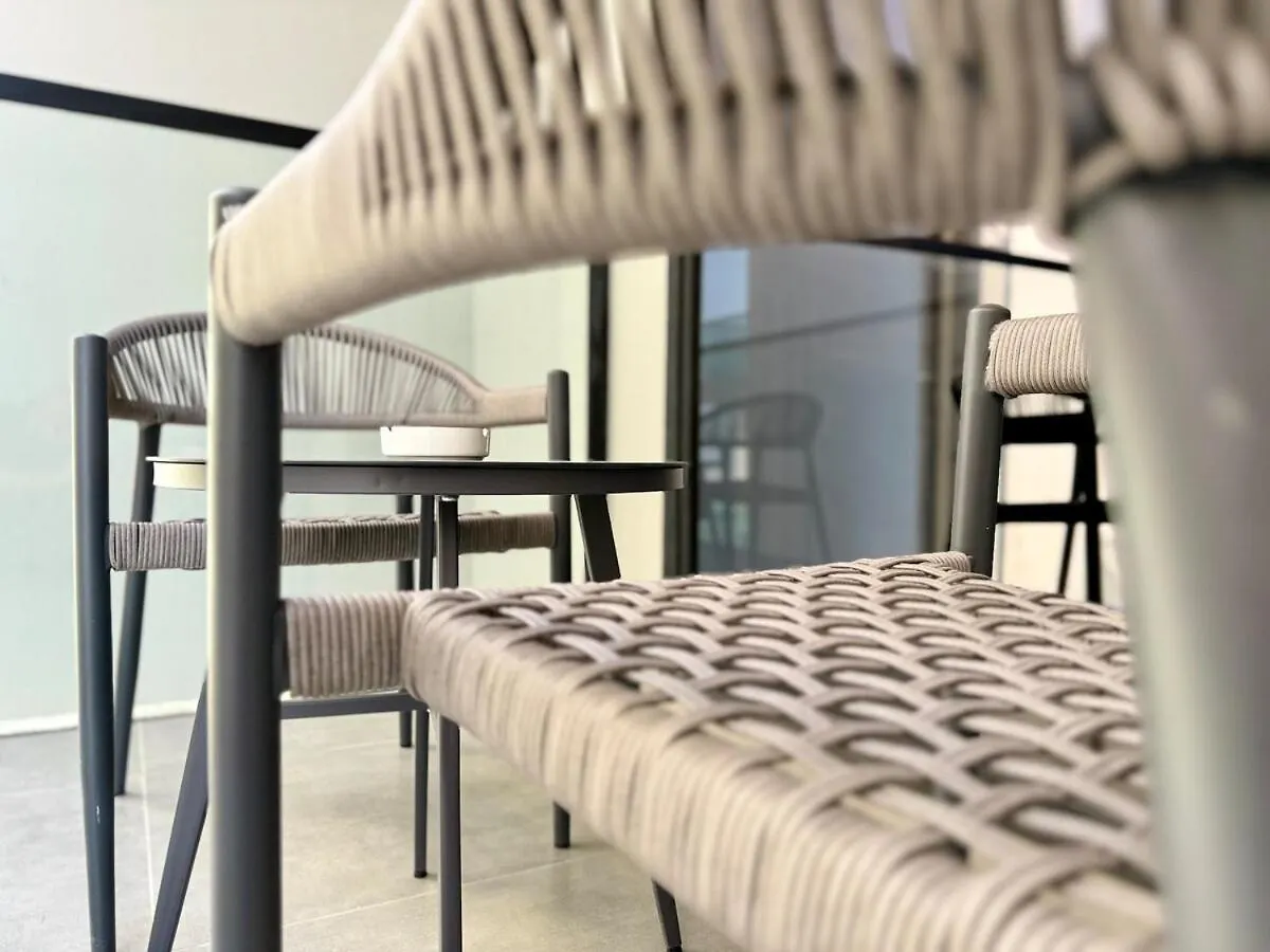 Brand New-Fully Furnished Elegant 1Br In Jvc Apartment Dubai 0*,