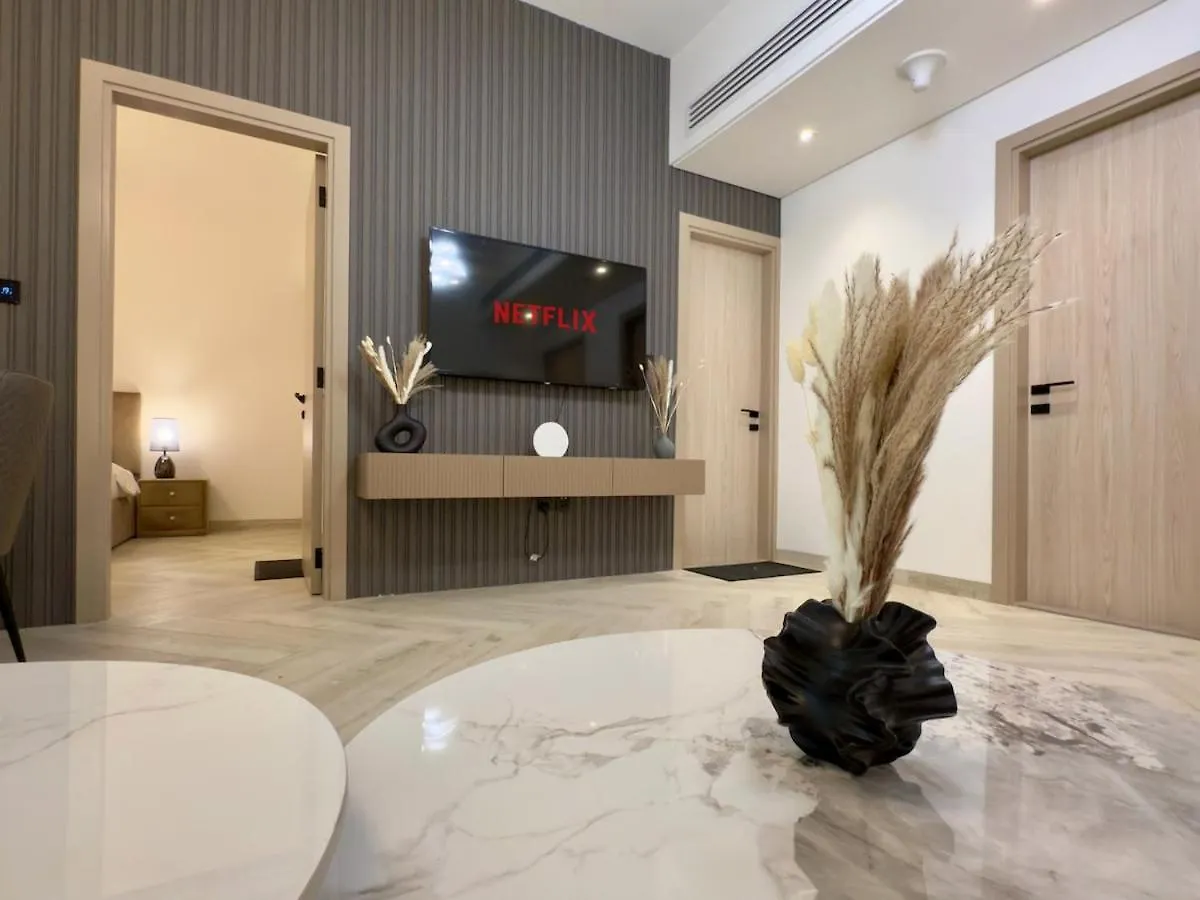 Brand New-Fully Furnished Elegant 1Br In Jvc Apartment Dubai