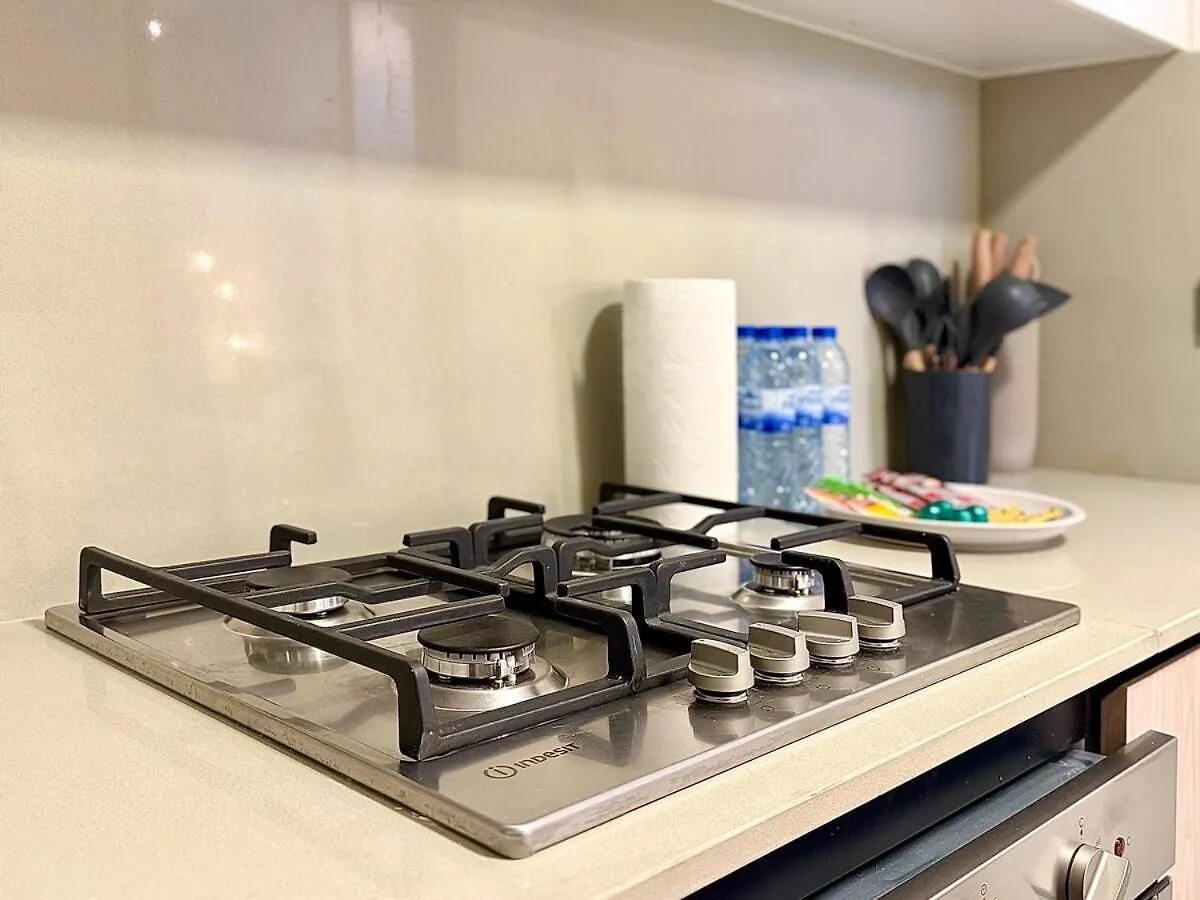 Brand New-Fully Furnished Elegant 1Br In Jvc Apartment Dubai 0*,